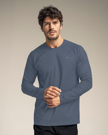 Camiseta deportiva masculina manga larga con protección UV#color_457-azul-oscuro
