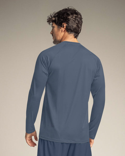 Camiseta deportiva masculina manga larga con protección UV#color_457-azul-grisaceo