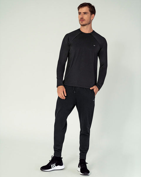 Camiseta deportiva masculina manga larga con protección UV#color_700-negro