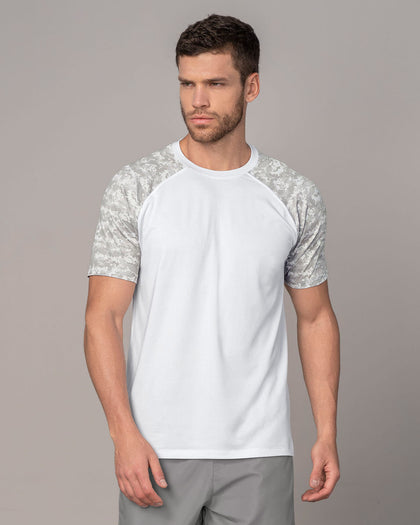 Camiseta deportiva con tela texturizada y transpirable#color_001-blanco