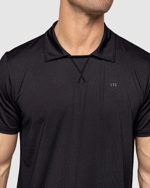 Camiseta deportiva transpirable con cuello tipo polo