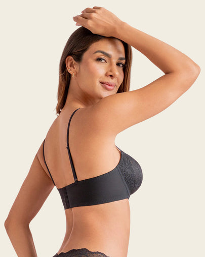 Brasier con copas en SmartLace® y espalda en tul#color_700-negro