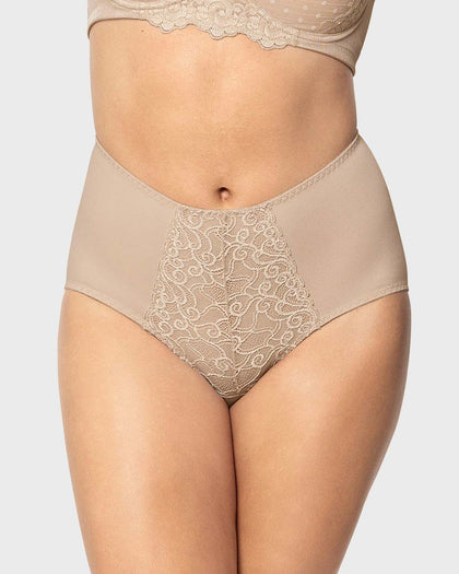 Panty clásico de compresión suave con toques de encaje en abdomen#color_802-cafe-claro