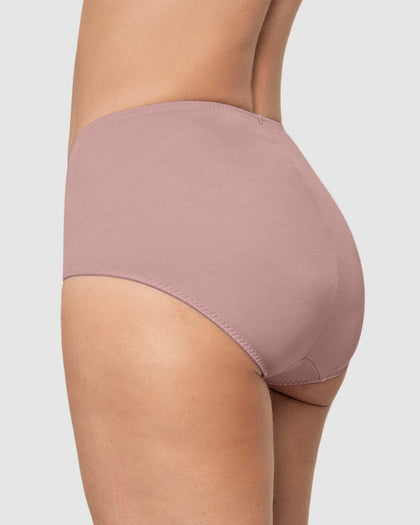 Panty clásico de compresión suave con toques de encaje en abdomen#color_a20-palo-de-rosa