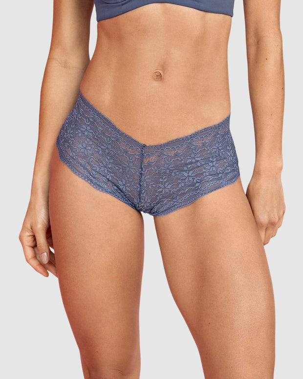 Panty estilo hipster en encaje sexy con refuerzo en algodón
