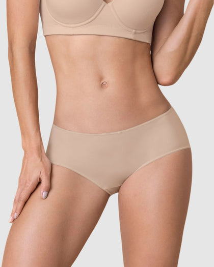 Hípster semidescaderado de buen cubrimiento#color_802-cafe-claro