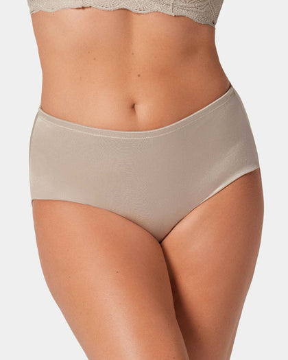 Panty clásico de compresión firme con efecto levantacolas#color_802-cafe-claro