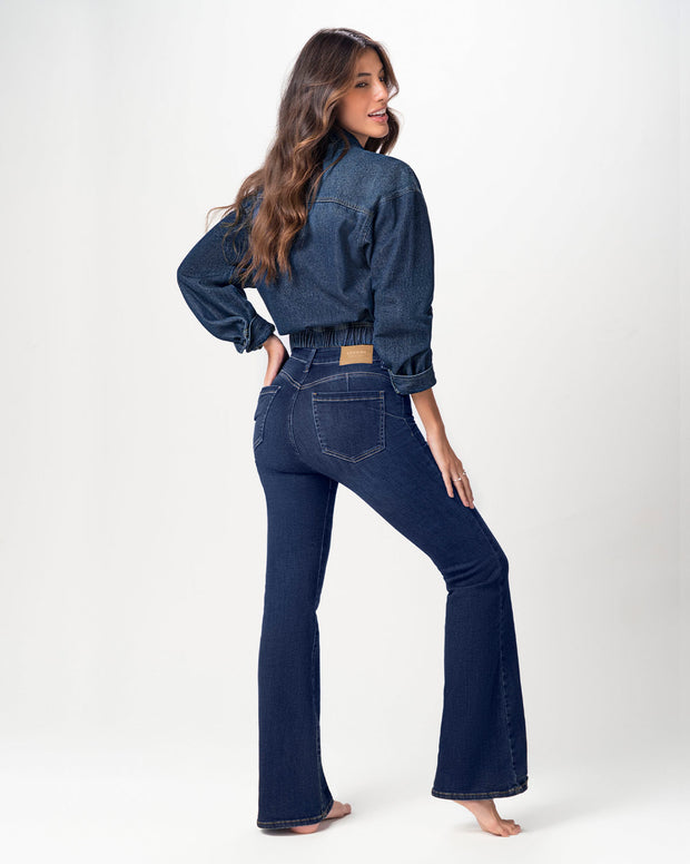 Jean levanta glúteos bota flare