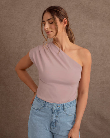 camiseta-asimetrica-de-un-solo-hombro#color_180-palo-de-rosa