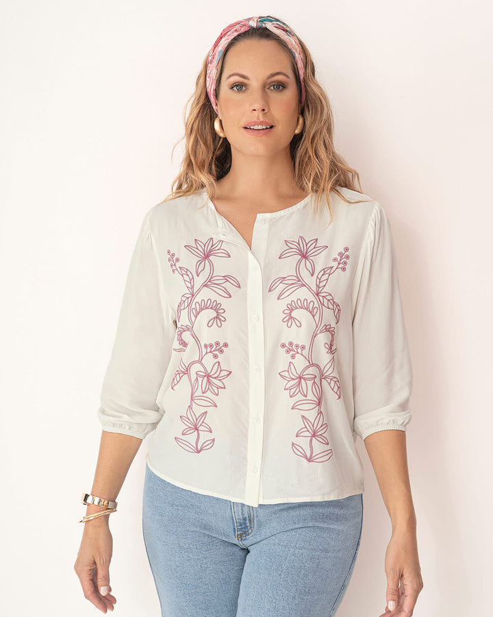 Blusa 3/4 con estampado en frente