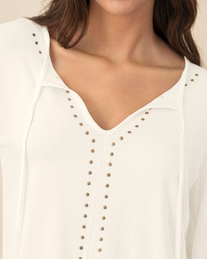 Blusa manga larga con taches decorativos#color_018-marfil