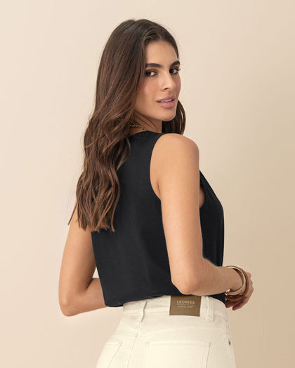 Camiseta manga sisa con ojaletes metálicos en el cuello#color_700-negro