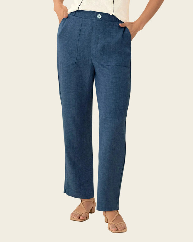 Pantalón con bolsillos funcionales