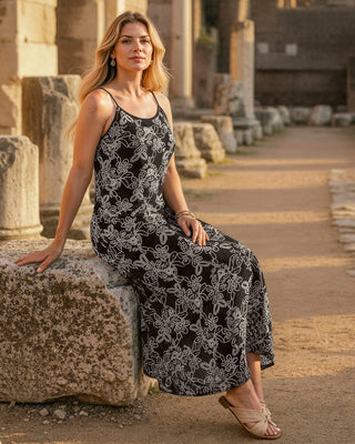 Vestido largo en tela bordada#color_700-negro