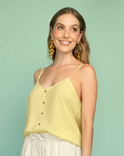 Blusa tiritas con escote en espalda#color_019-amarillo-pastel