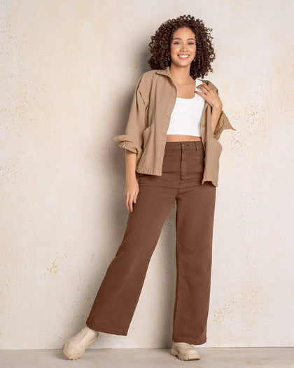 Jean bota ancha con bolsillos funcionales#color_813-cafe