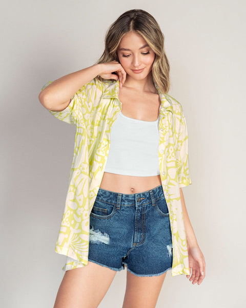 blusa-oversized-manga-corta#color_060-amarillo-estampado