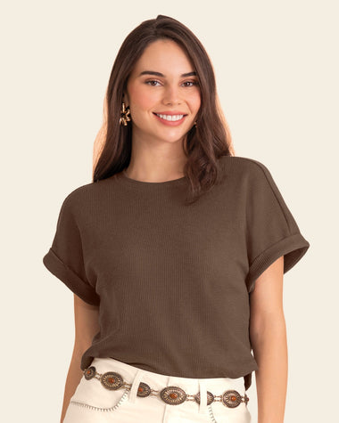 Camiseta manga corta con textura#color_c23-cafe-chocolate