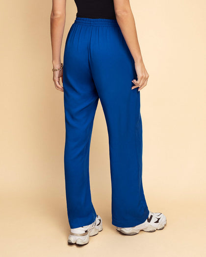 Pantalón exterior bota recta con elástico y tira anudable en cintura#color_052-azul