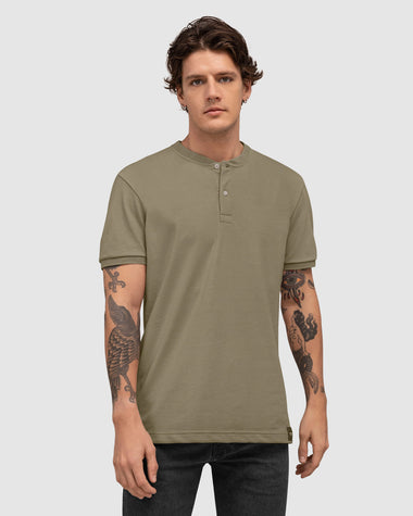 Camiseta manga corta tipo Henley#color_607-verde-medio