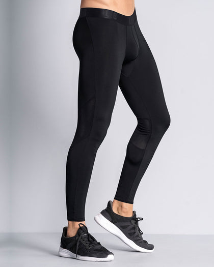 Licra deportiva en microfibra con mallas transpirables para hombre#color_700-negro