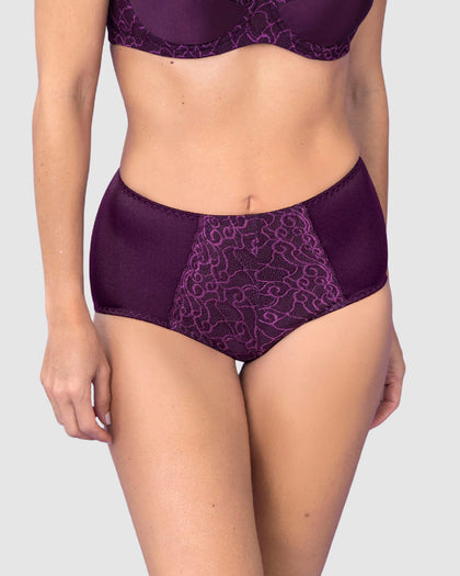 Panty clásico de compresión suave con toques de encaje en abdomen#color_a97-uva